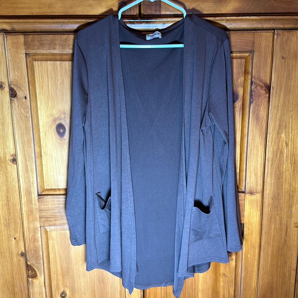 TownCat Women’s Brown Pocket Cardigan